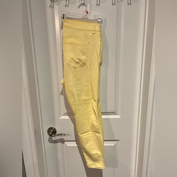 Forever 21 yellow jeans - Picture 2 of 4